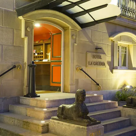 La Galeria Hotel