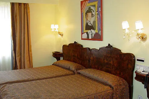 Hotel La Galería 2*