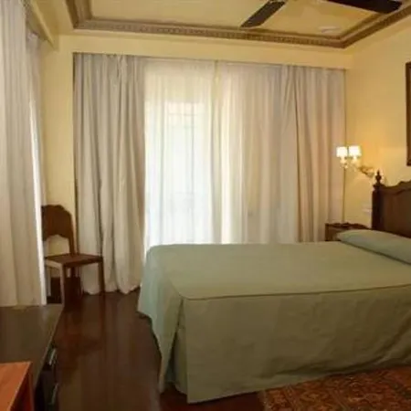 Hotell La Galeria San Sebastián