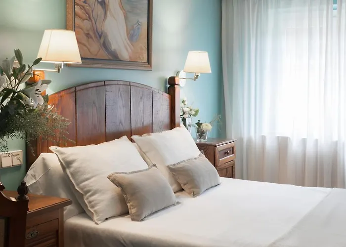 拉格瑞酒店 2* 圣塞瓦斯蒂安