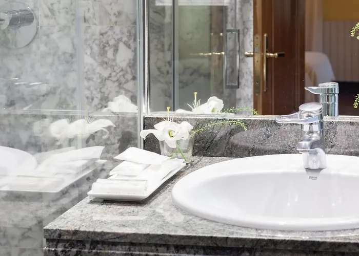 拉格瑞酒店 酒店